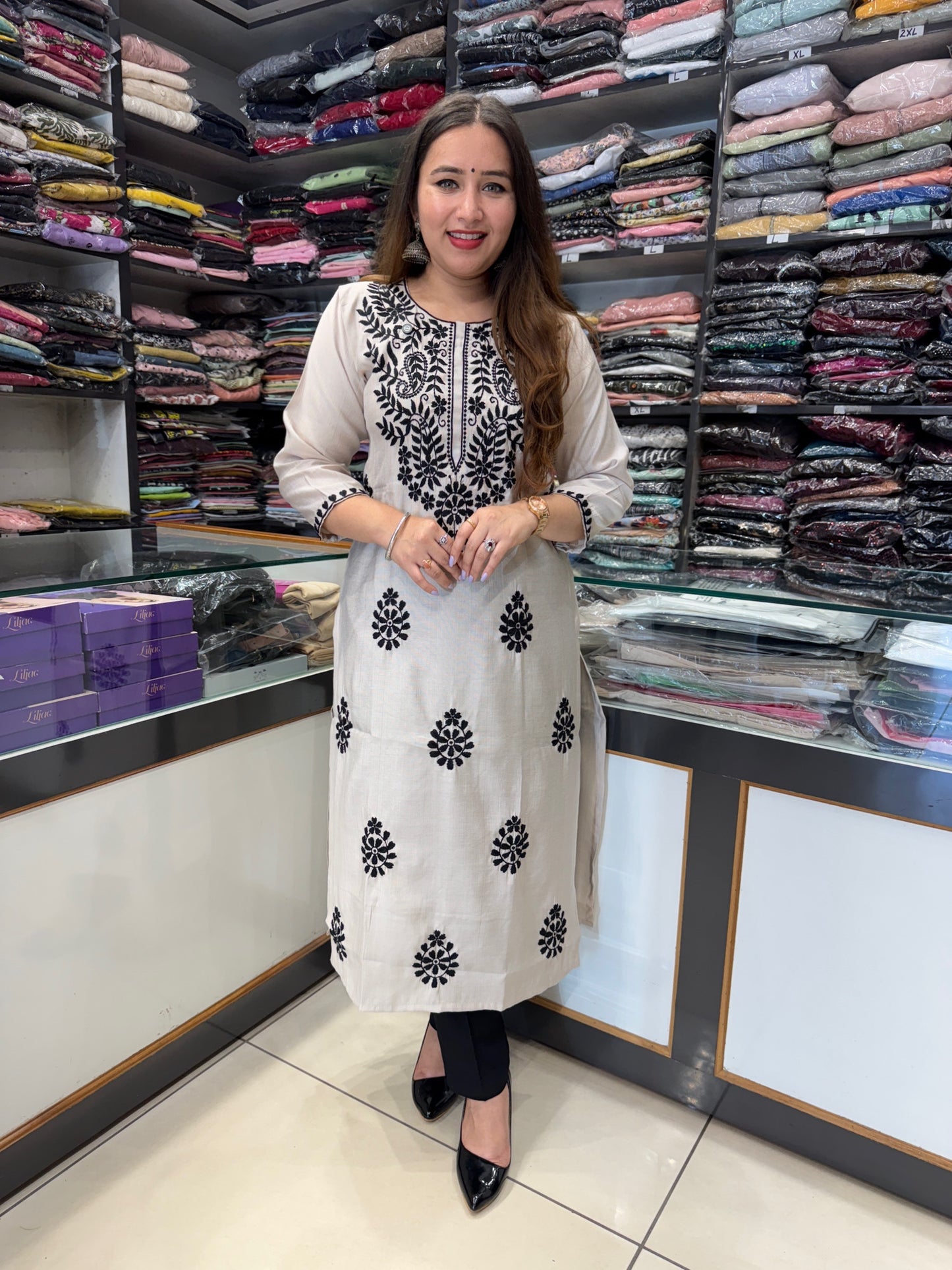 Timeless Chiku chikankari Kurta